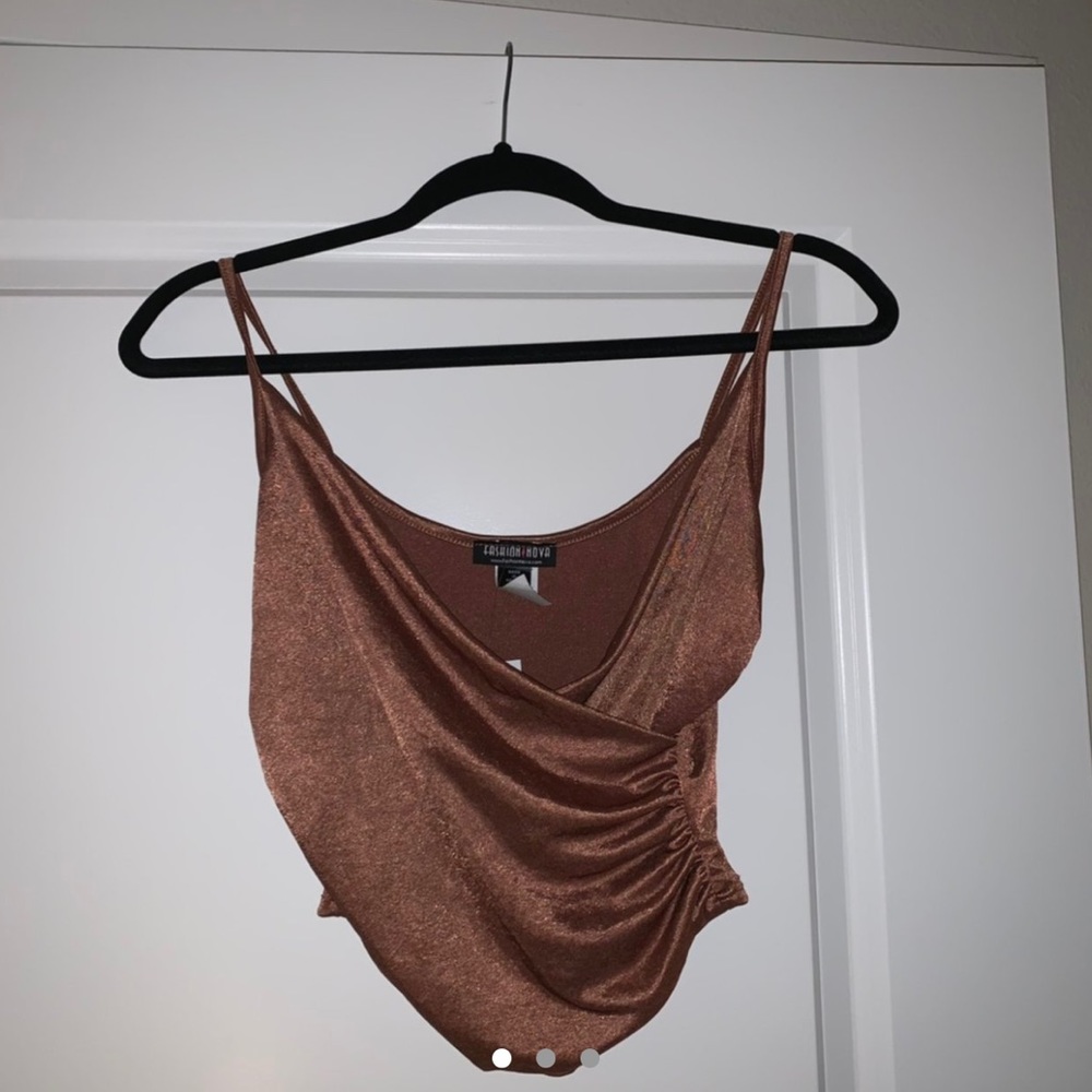 SATIN CROP TOP FASHION NOVA
